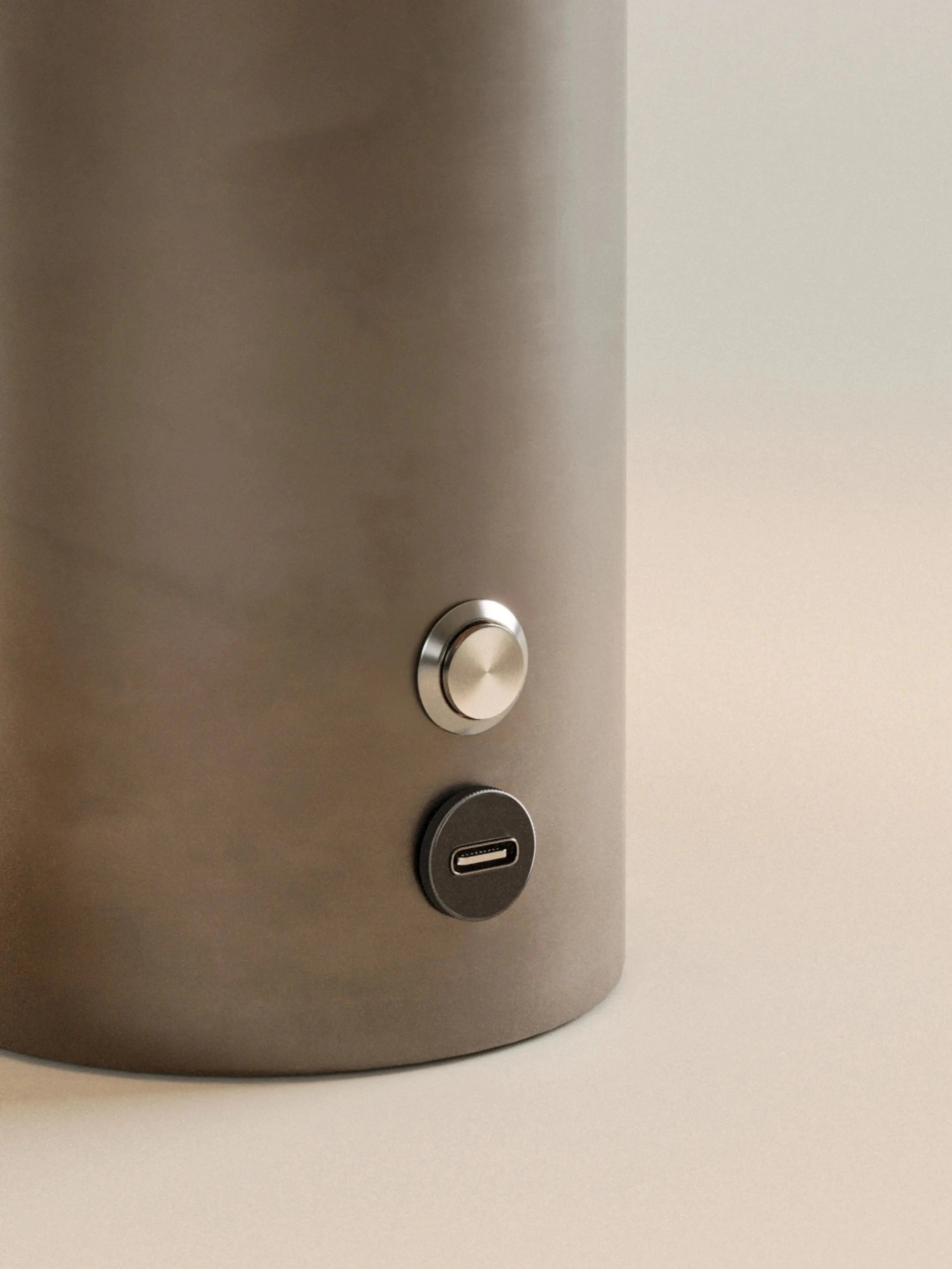 AurÃ­e Portable Lamp | Deep Bronze Blossholm