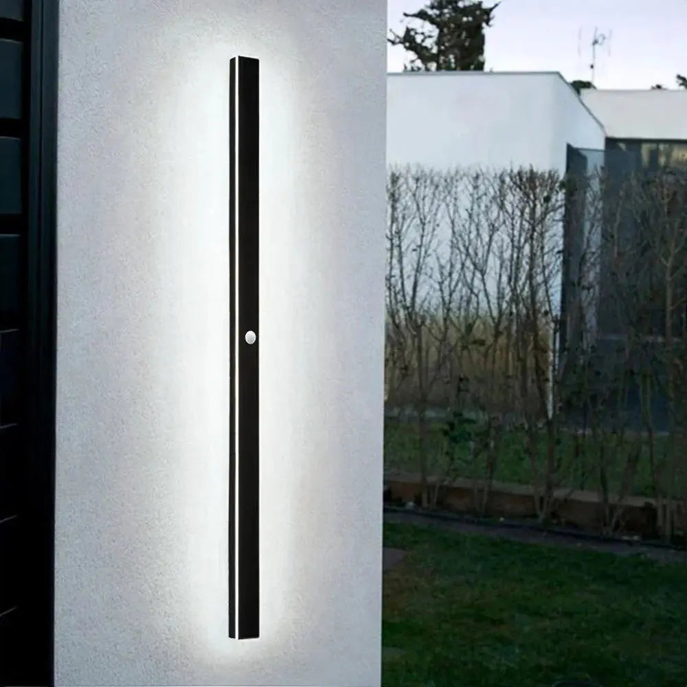 Silex Linear Outdoor Wall Lamp Silex