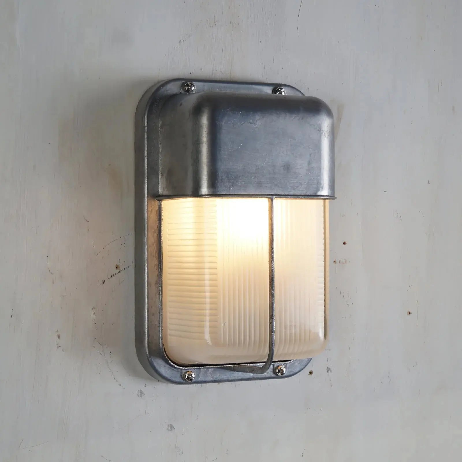 Olcarila Vintage Outdoor Glass Sconce Wall Lamp Radilum
