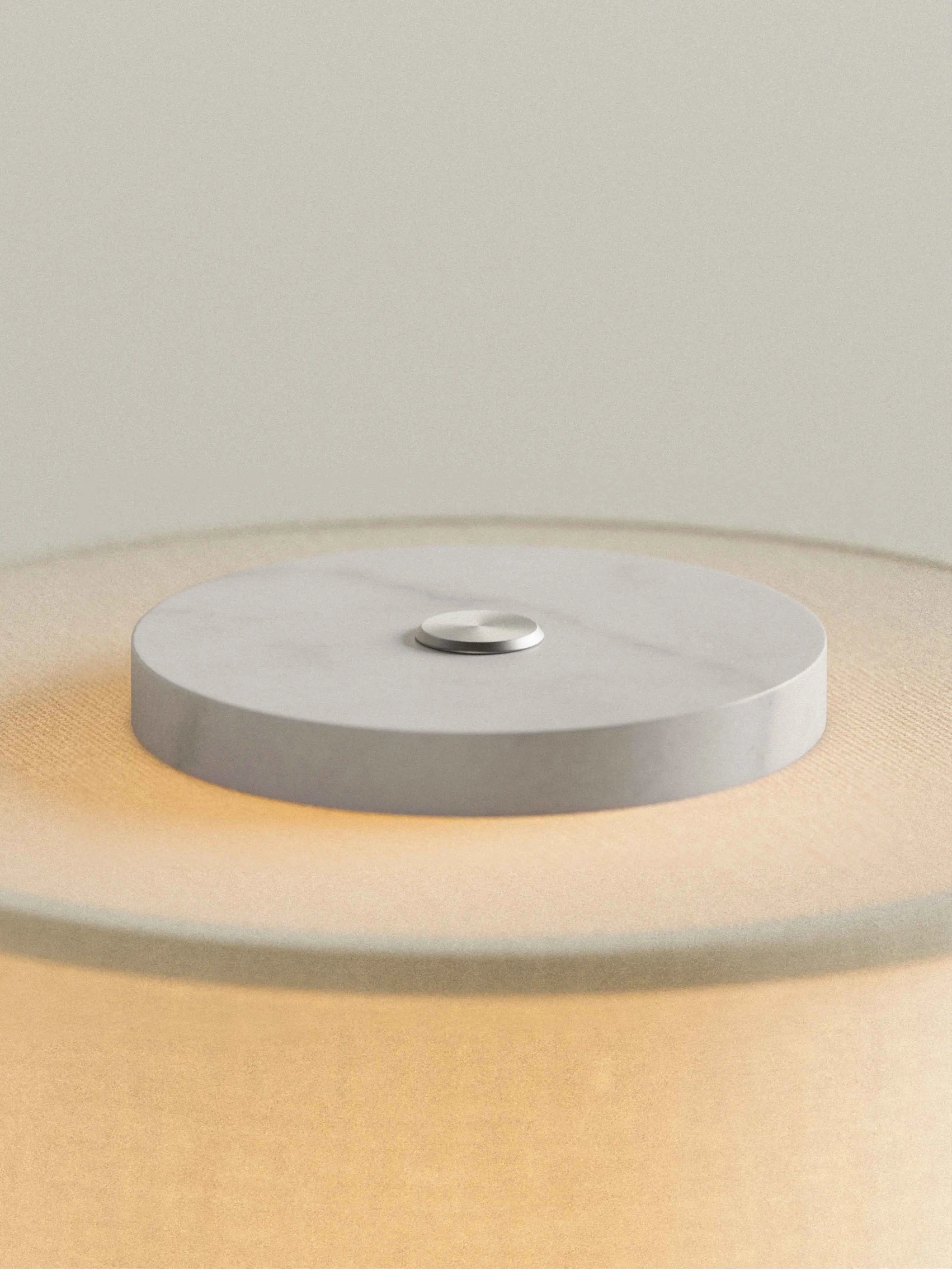 AurÃ­e Portable Lamp | White Marble Blossholm