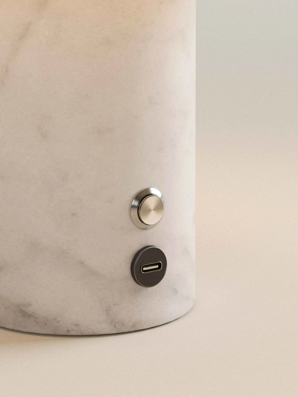 AurÃ­e Portable Lamp | White Marble Blossholm