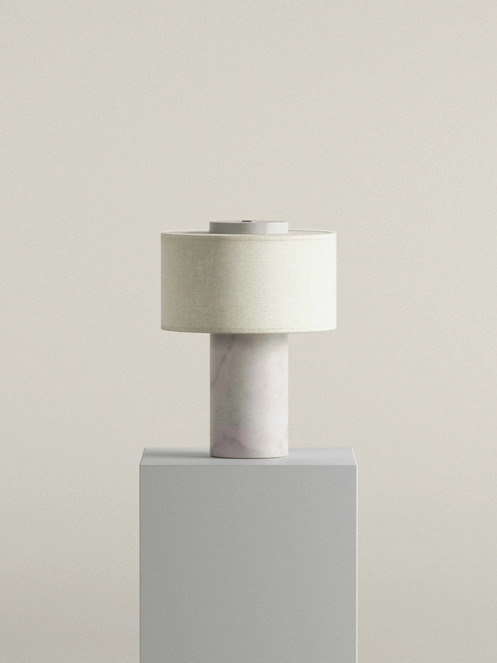 AurÃ­e Portable Lamp | White Marble Blossholm