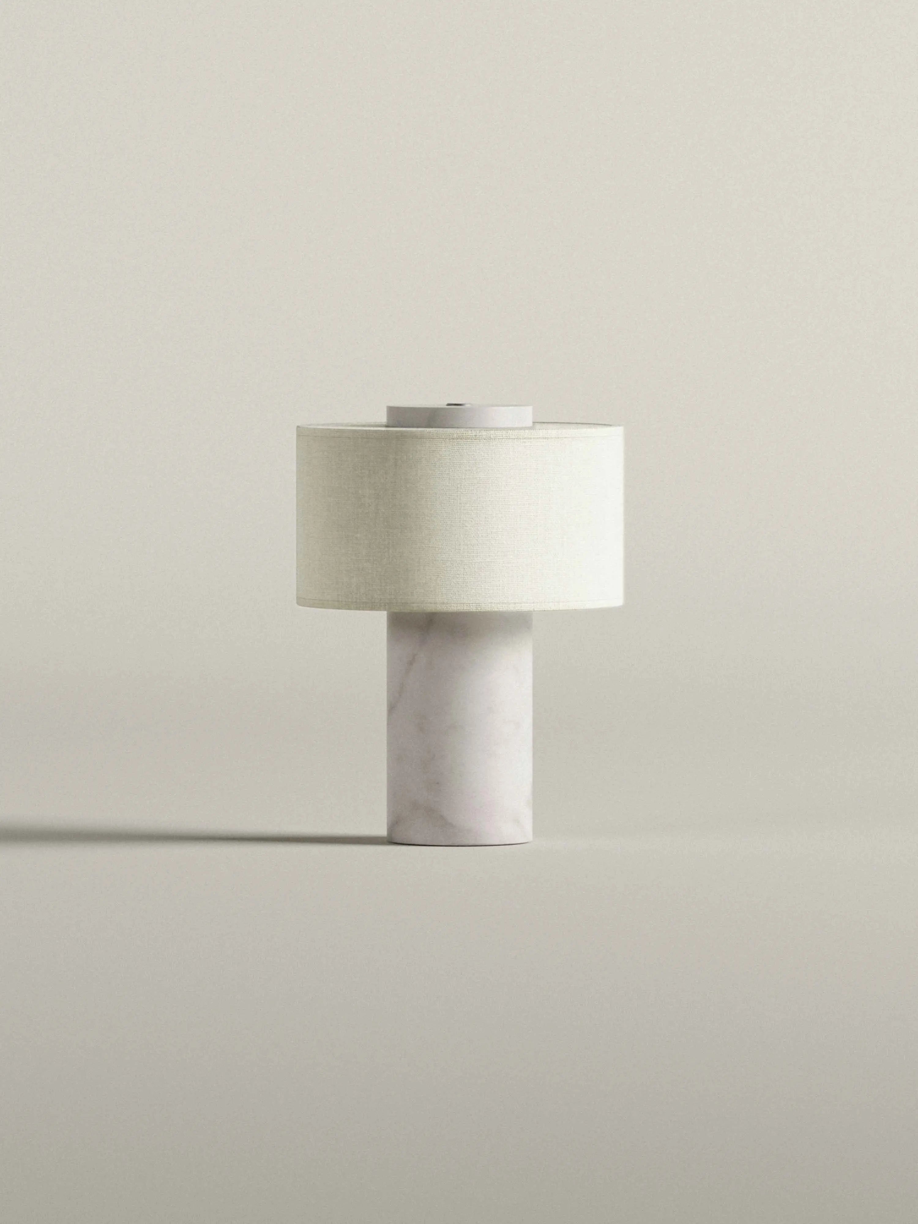 AurÃ­e Portable Lamp | White Marble Blossholm