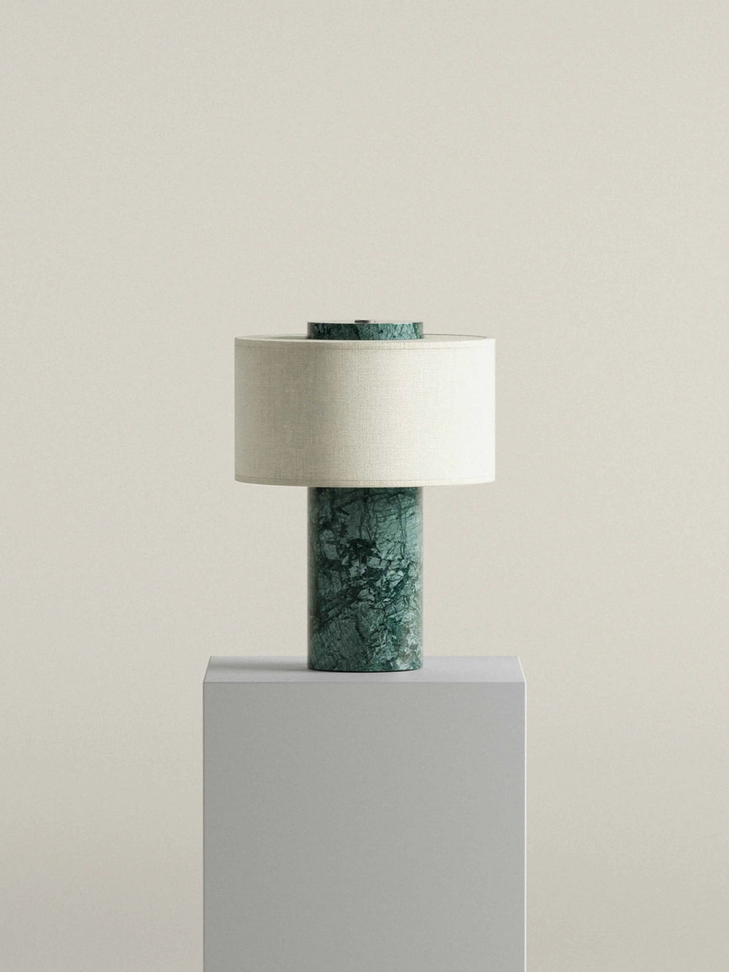 AurÃ­e Portable Lamp | Verde Guatemala Blossholm