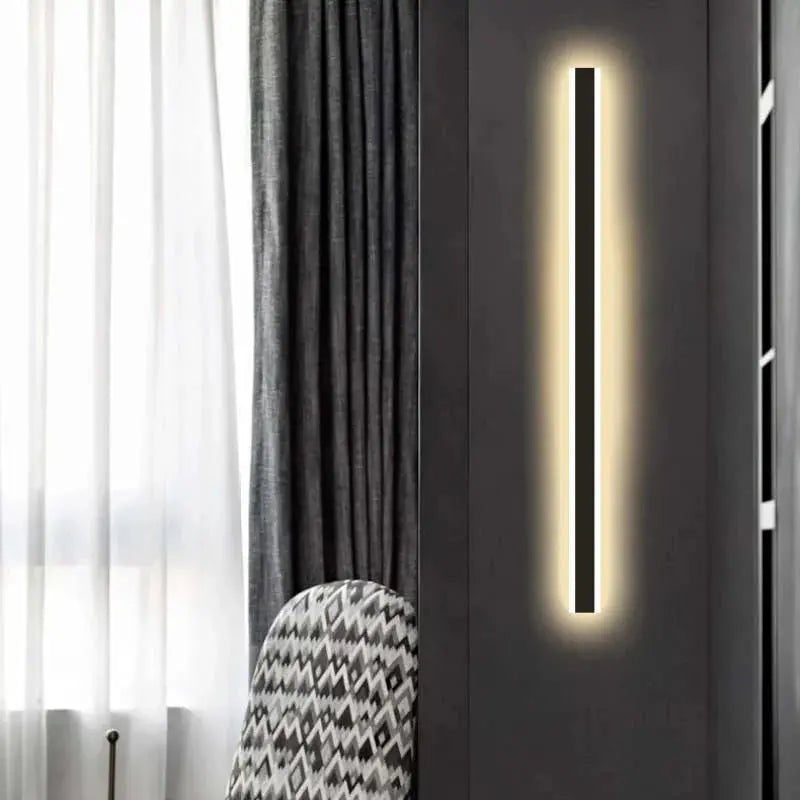 Vynn Linear Outdoor Wall Lamp Vynn