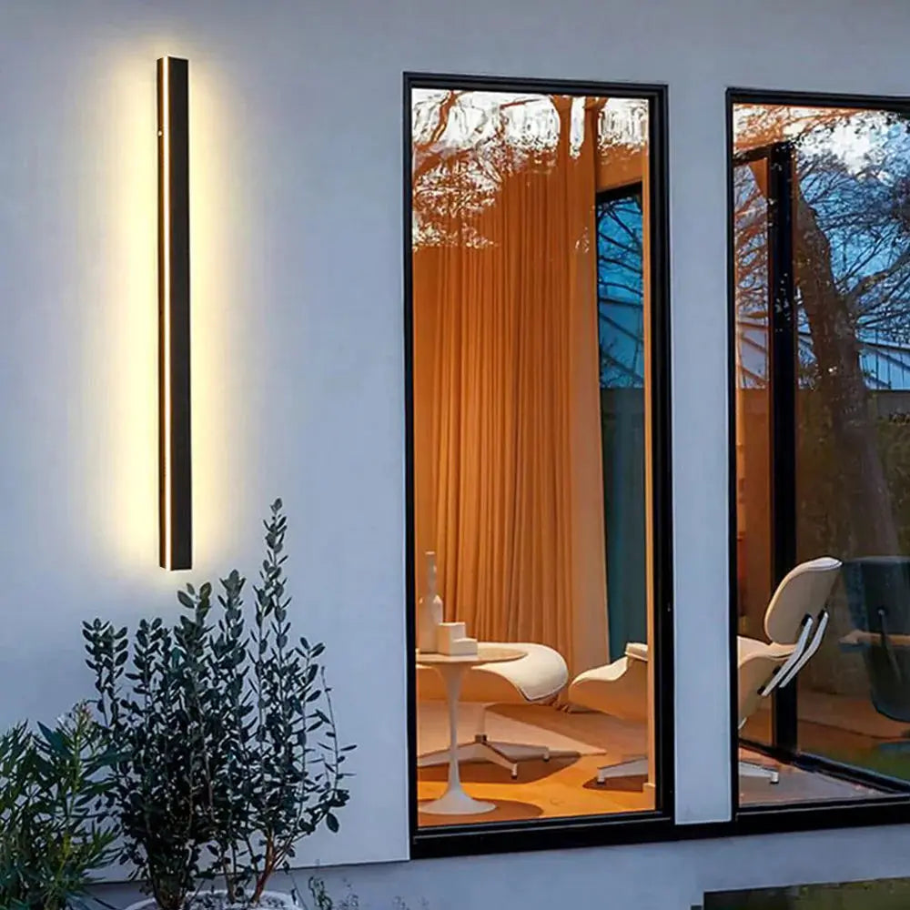 Silex Linear Outdoor Wall Lamp Silex