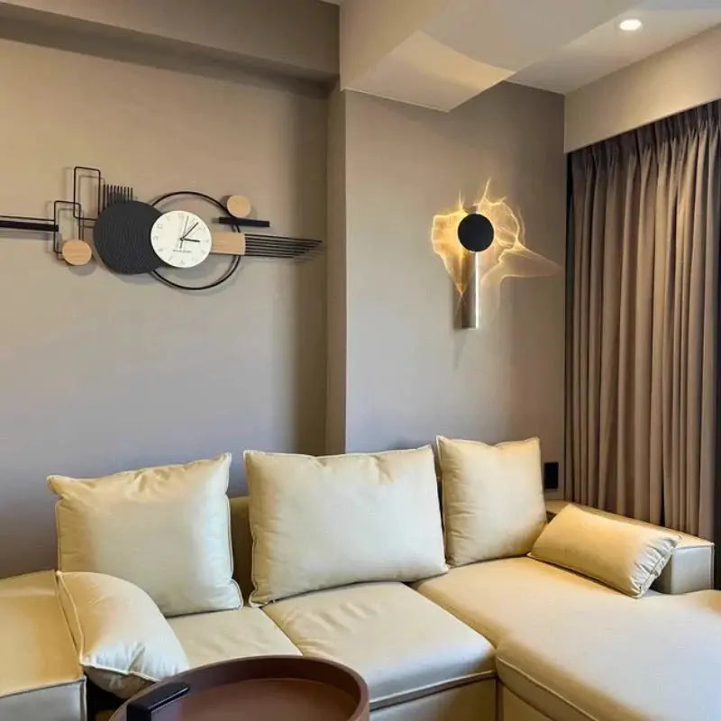 Modern Rotatable LED Wall Light TheOrivana