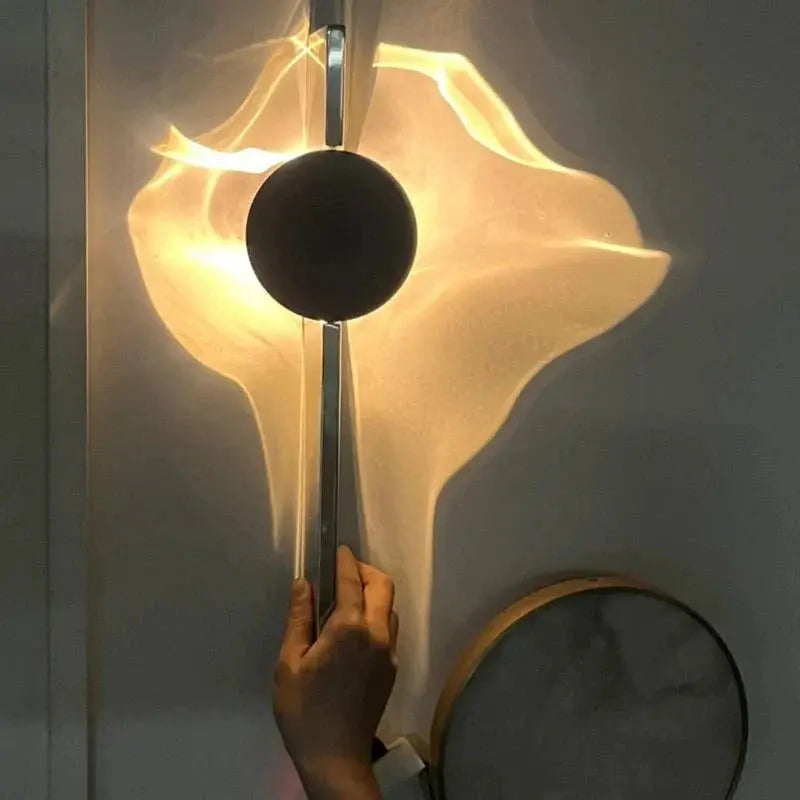 Modern Rotatable LED Wall Light TheOrivana